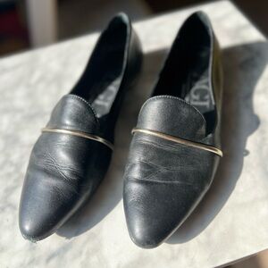 Elegant Black Leather Loafers